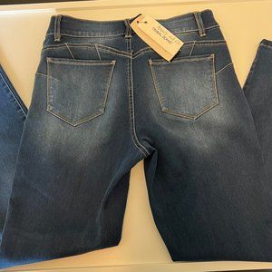 Tribal 5 Pocket Audrey Jeans NWT ---